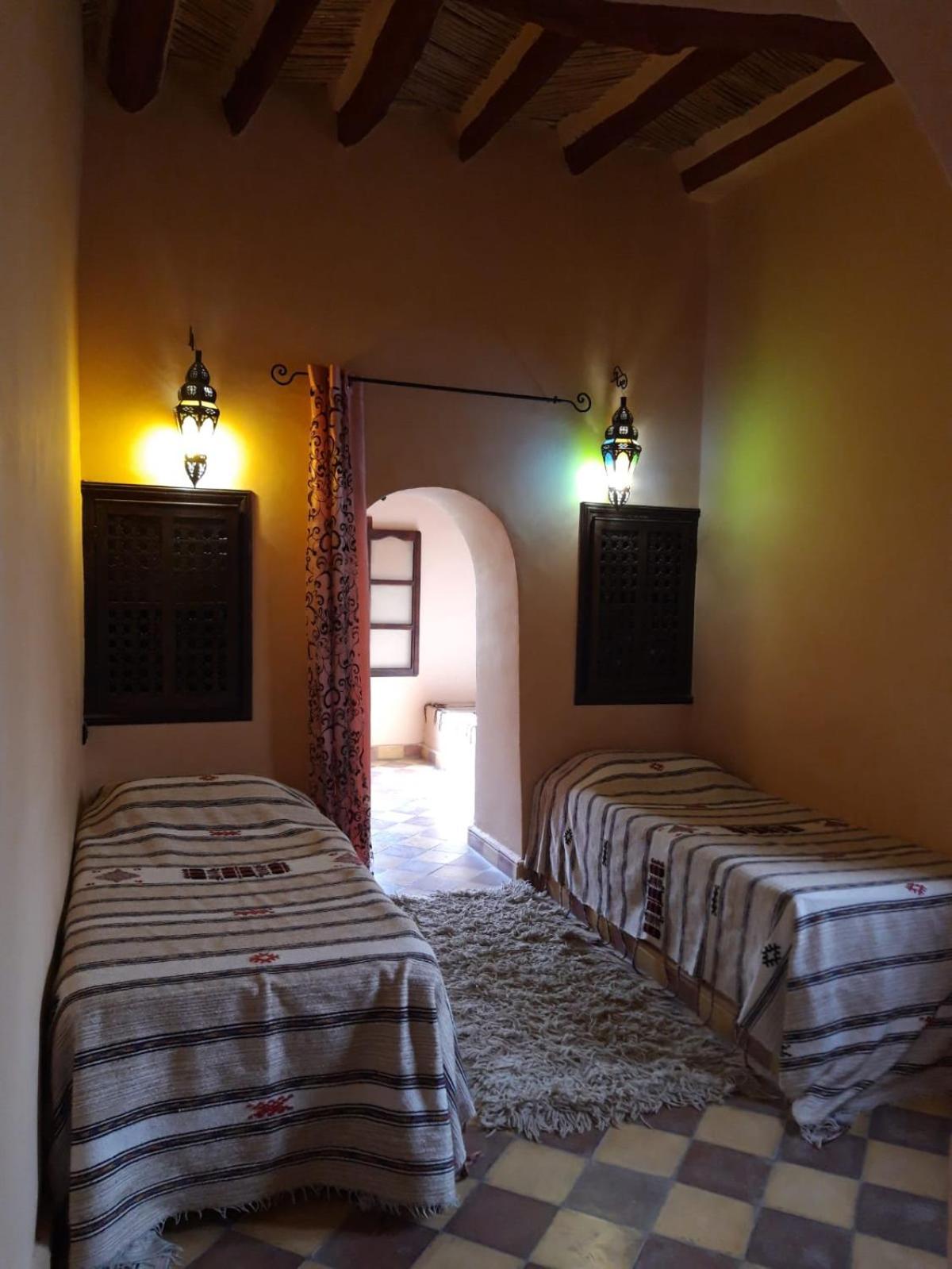 Auberge Famille Benmoro Skoura Exterior photo